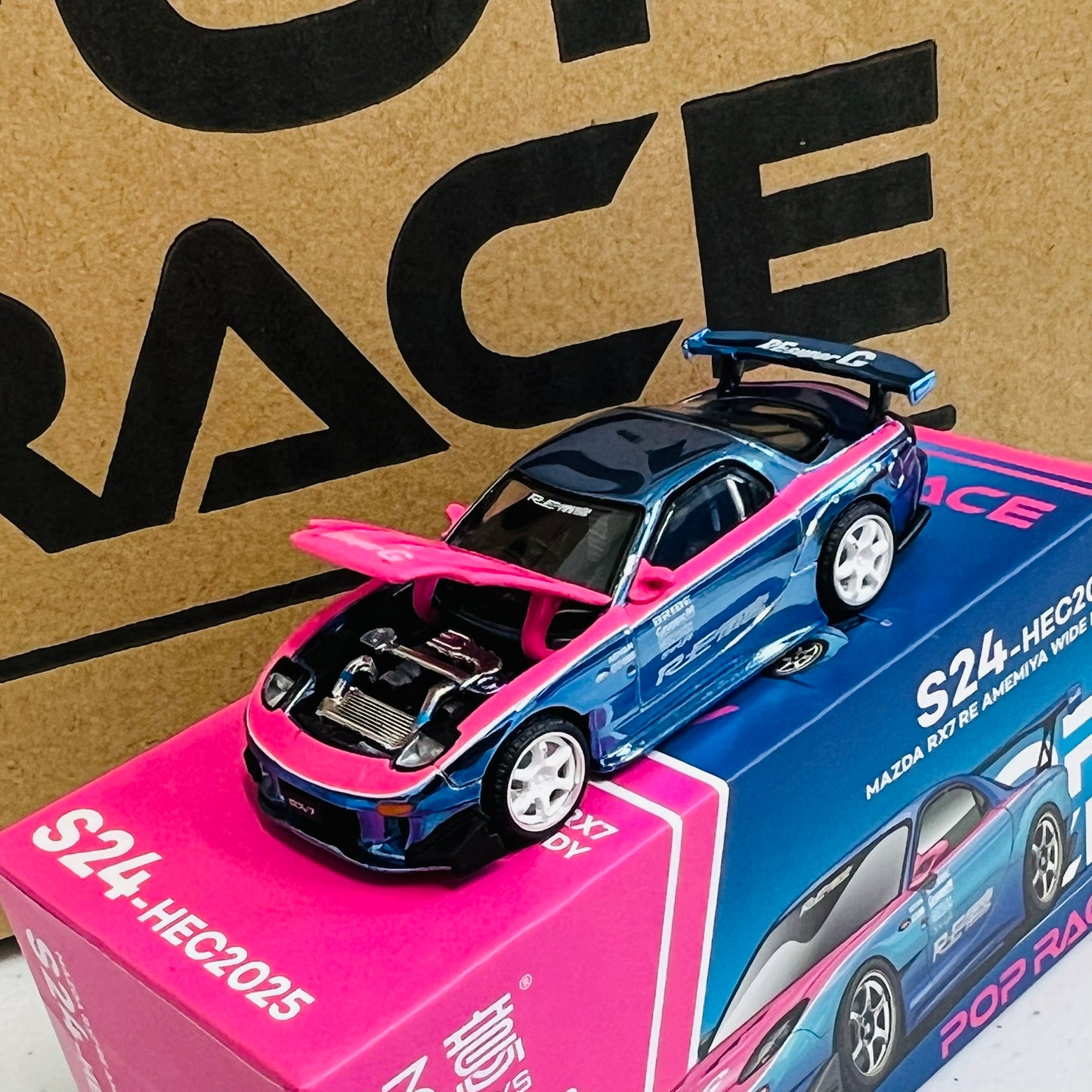 PORPACE HEC 2025 1/64 MAZDA RX7 RE AMEMIYA WIDE BODY
ITEM NO. : S24-HEC2025